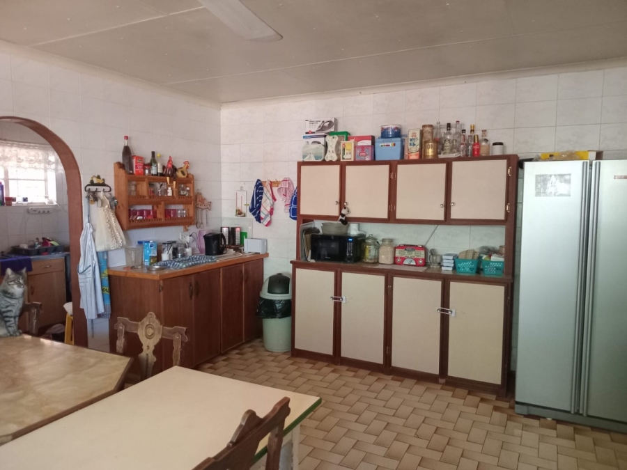 7 Bedroom Property for Sale in Bloemhof North West